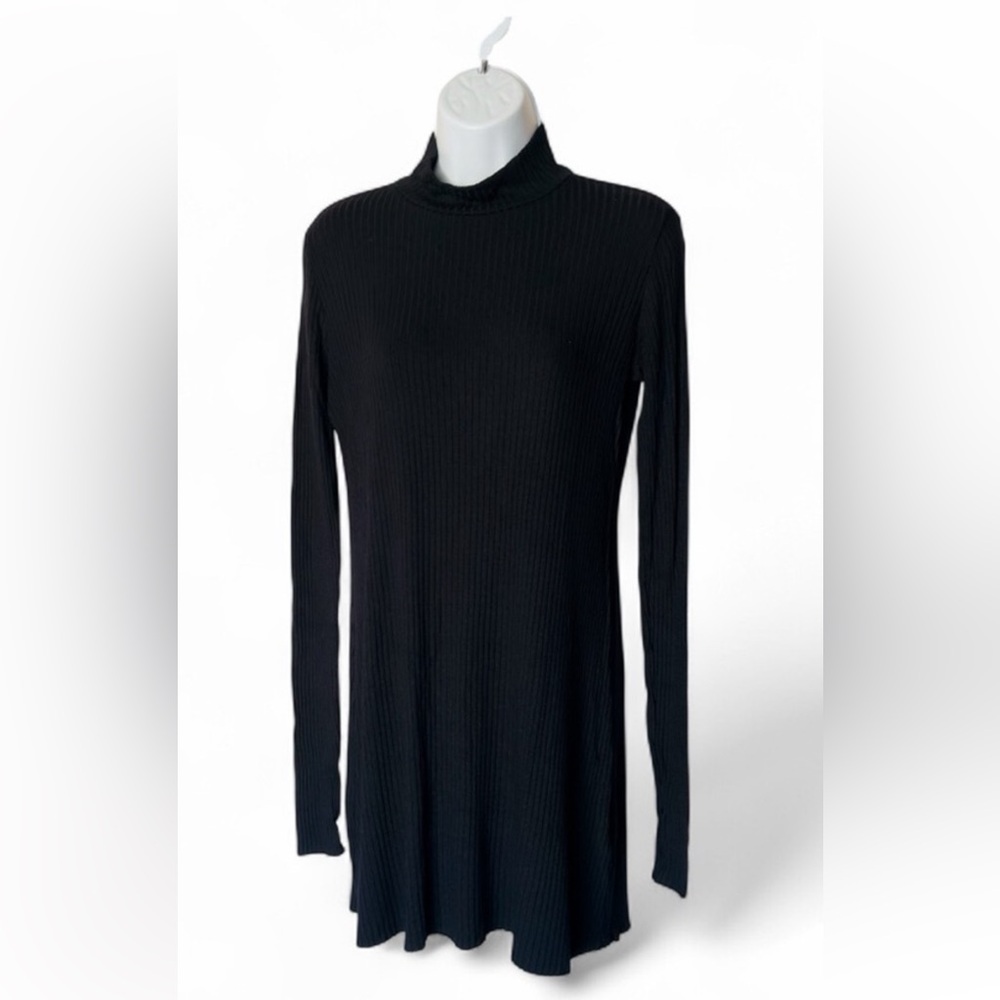 New michael lauren XRevolve muse long sleeve turtleneck ribbed dress black Small
